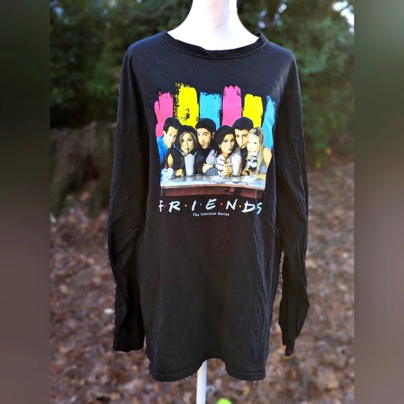 FRIENDS | Shirts | Vintage Friends Tv Show Graphic Long Sleeve T 